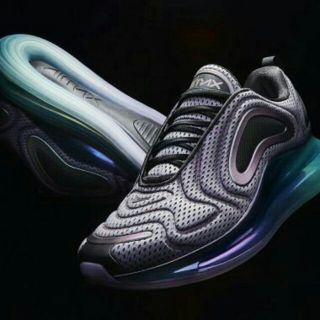 ナイキ(NIKE)の国内正規品 NIKE AIR MAX 720 新品(スニーカー)