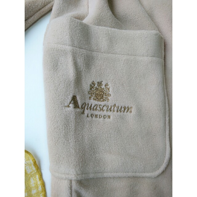 AQUA SCUTUM(アクアスキュータム)の【未使用・美品】Aquascutum 春秋物ガウンコーディガン＊バーバリー レディースのジャケット/アウター(ガウンコート)の商品写真