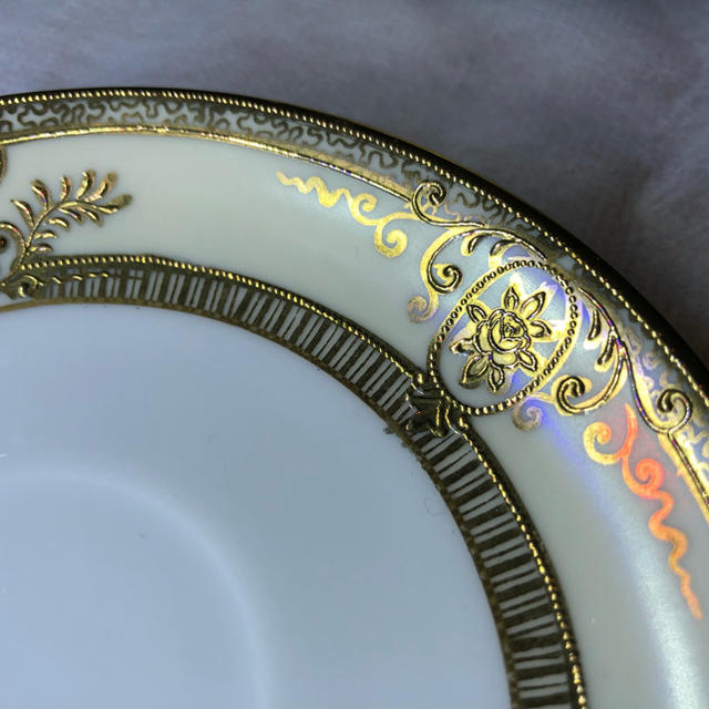 Noritake(ノリタケ)のオールドノリタケ 金盛花紋 カップ＆ソーサー  エンタメ/ホビーの美術品/アンティーク(陶芸)の商品写真