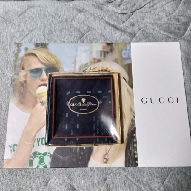 Gucci(グッチ)のGUCCIハンカチ　ハンカチーフ メンズのファッション小物(ハンカチ/ポケットチーフ)の商品写真