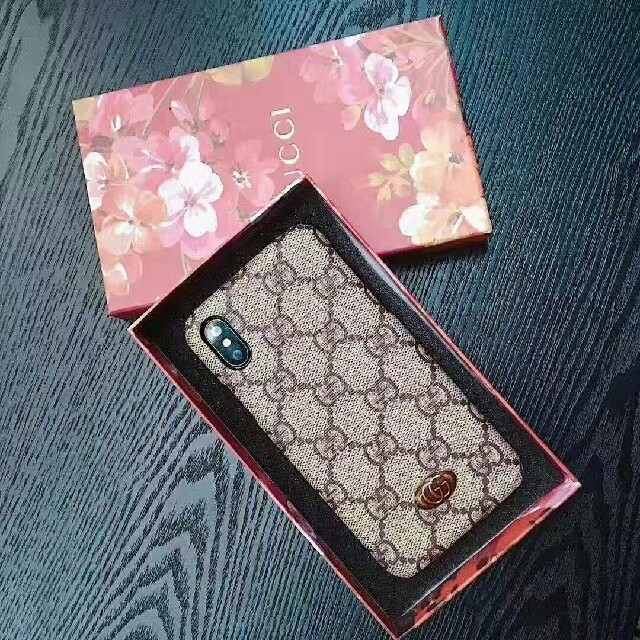 iphone6s カバー デザイナー | Gucci - 新品 iPhone用ケース  の通販 by 泰美's shop｜グッチならラクマ