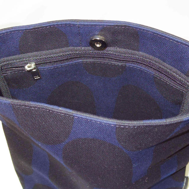 marimekko(マリメッコ)の極美品 marimekko ショルダーバッグ 日本未発売 レディースのバッグ(ショルダーバッグ)の商品写真