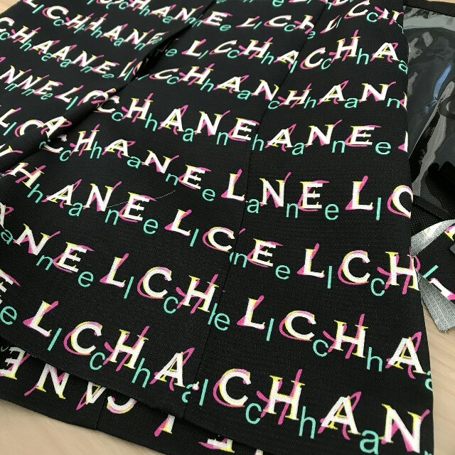 CHANEL(シャネル)のあき様専用☆シャネル CHANEL ロゴプリント キュロットスカート レディースのパンツ(キュロット)の商品写真