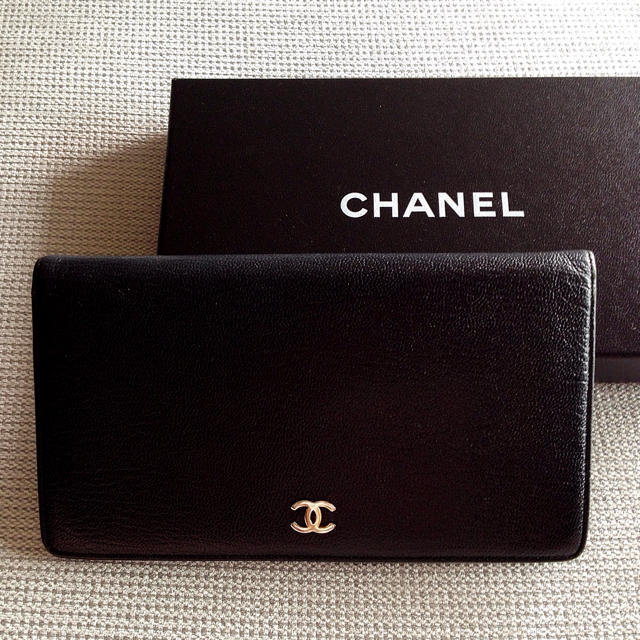 CHANEL(シャネル)のCCマーク♡CHANELブラック長財布 レディースのファッション小物(財布)の商品写真