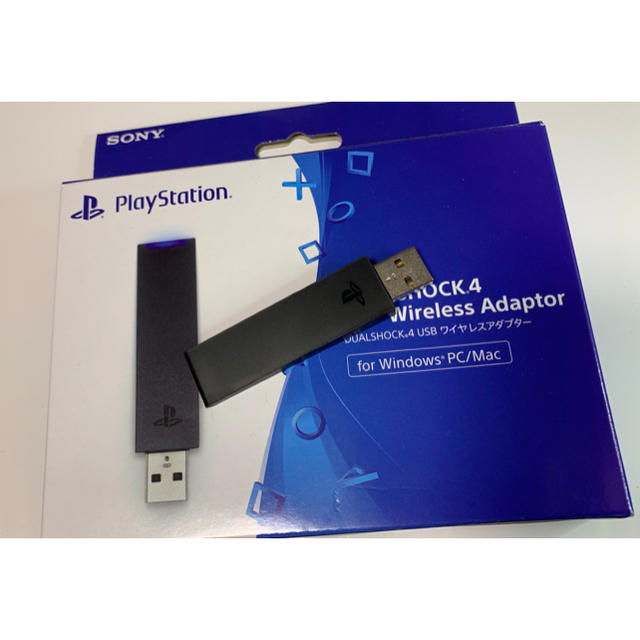 PlayStation4(プレイステーション4)のDualshock 4 USB Wireless Adaptor スマホ/家電/カメラのPC/タブレット(PC周辺機器)の商品写真