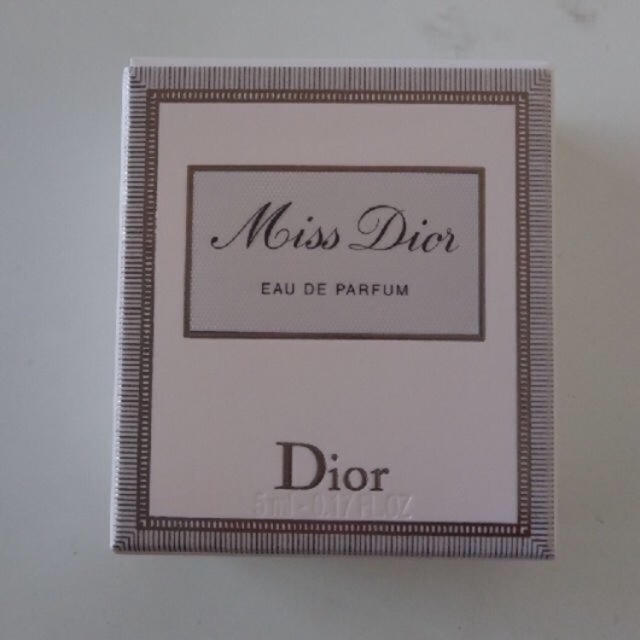 Dior(ディオール)のディオール 限定 香水 ミニボトル コスメ/美容のコスメ/美容 その他(その他)の商品写真