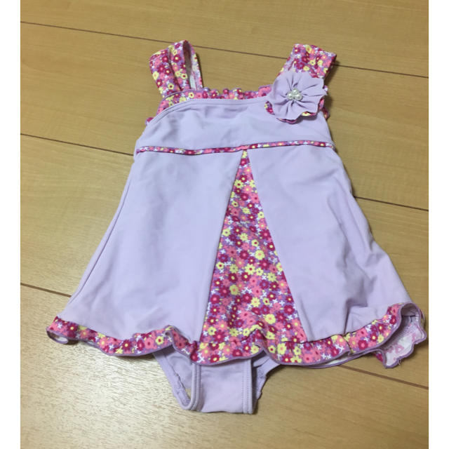 西松屋(ニシマツヤ)の女児水着（90㎝） キッズ/ベビー/マタニティのキッズ服女の子用(90cm~)(水着)の商品写真