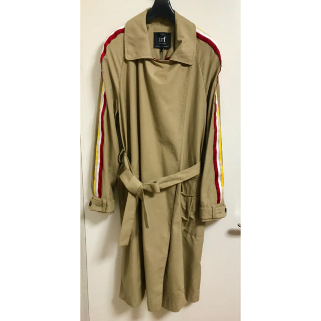 新品★ZARA 人気 完売 トレンチコート オシャレ ラインデザイン ザラ