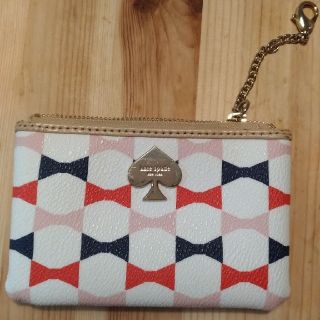 ケイトスペードニューヨーク(kate spade new york)の(値下げ)Kate spade　コインケース(チェーン付き)(コインケース)