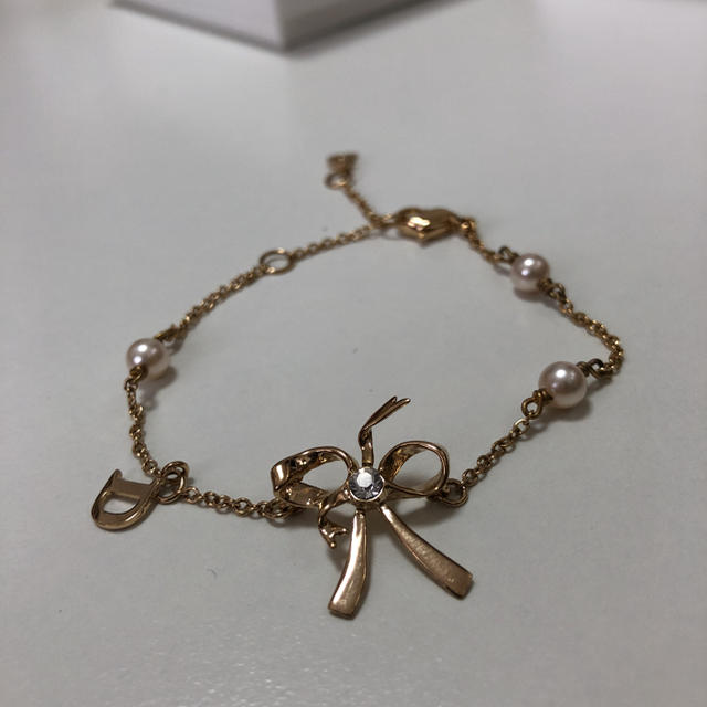 Dior(ディオール)のDior ブレスレット リボン レディースのアクセサリー(ブレスレット/バングル)の商品写真