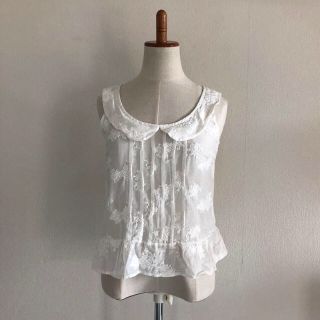 ジルスチュアート(JILLSTUART)のシルク混刺繍ブラウス  M ジルスチュアート (シャツ/ブラウス(半袖/袖なし))