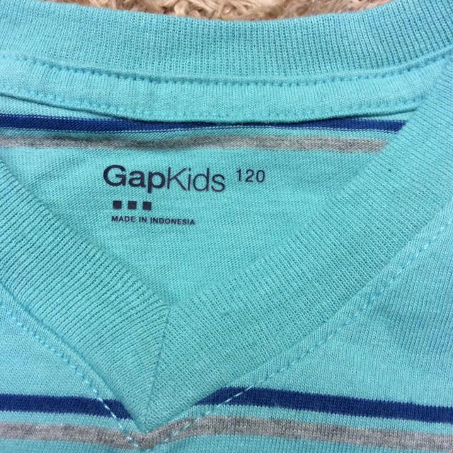GAP Kids(ギャップキッズ)の【新品】GAP 120 ボーダーTシャツ キッズ/ベビー/マタニティのキッズ服男の子用(90cm~)(その他)の商品写真
