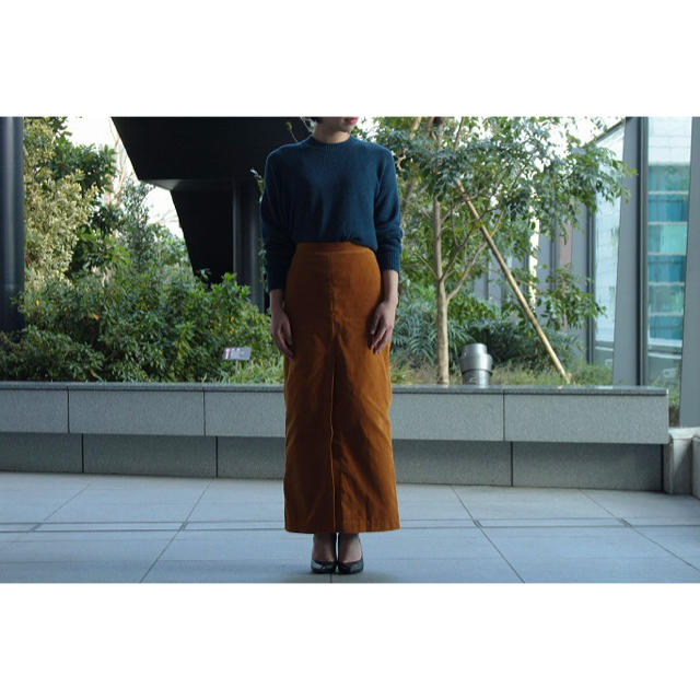 AURALEE WASHED CORDUROY SLIT LONG SKIRT