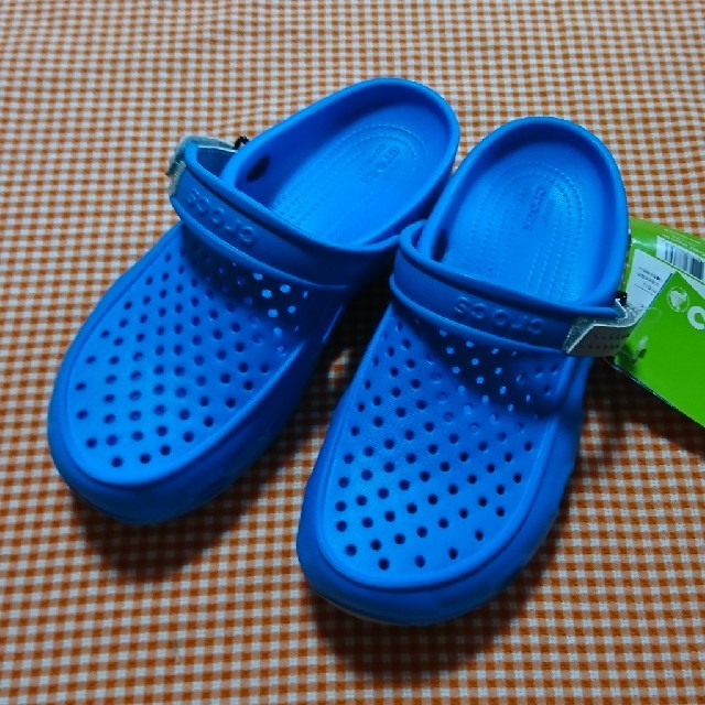 crocs(クロックス)のクリンス様専用 クロックス swift water clog オーシャン M7 メンズの靴/シューズ(サンダル)の商品写真