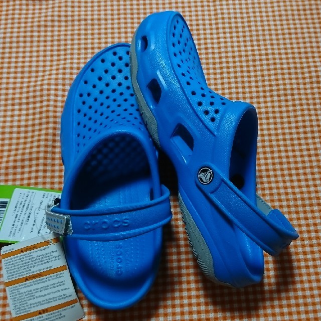 crocs(クロックス)のクリンス様専用 クロックス swift water clog オーシャン M7 メンズの靴/シューズ(サンダル)の商品写真