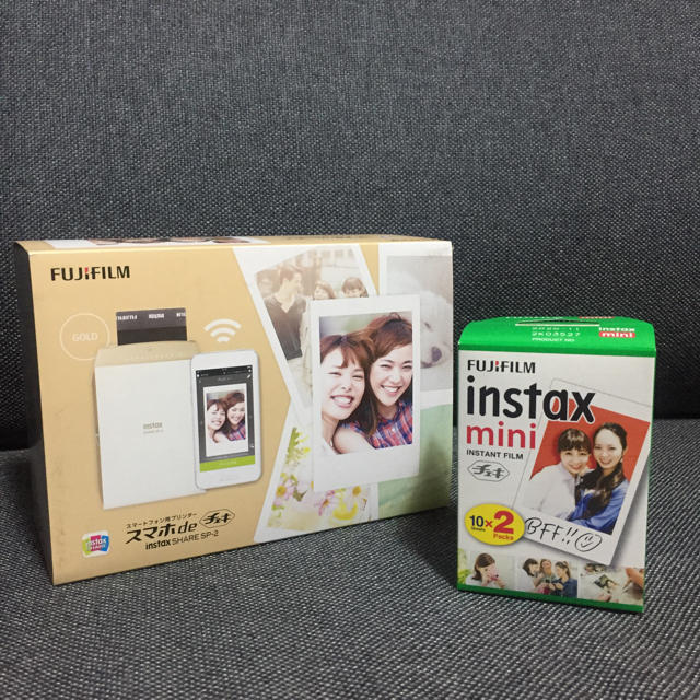 富士フイルム(フジフイルム)の【ふみ様専用】スマホ用プリンター instax SHARE SP-2 スマホ/家電/カメラのカメラ(フィルムカメラ)の商品写真