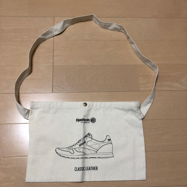 Reebok(リーボック)のサコッシュ メンズのバッグ(ショルダーバッグ)の商品写真
