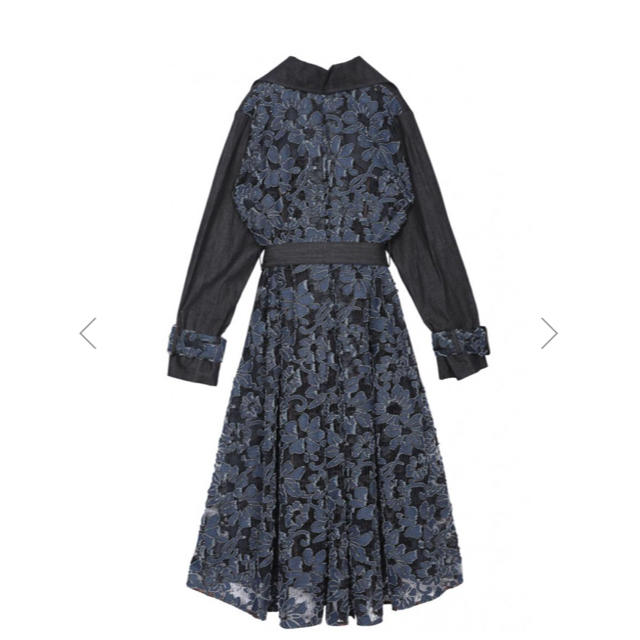 Ameri VINTAGE(アメリヴィンテージ)の新作♡アメリヴィンテージ  BACK LACE COAT  レディースのジャケット/アウター(トレンチコート)の商品写真