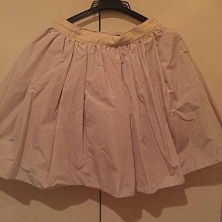 ジルスチュアート(JILLSTUART)のアイボリーのフレアーミニスカ♡(ミニスカート)