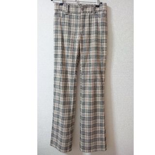 バーバリーブルーレーベル(BURBERRY BLUE LABEL)の今だけ価格！BURBERRY BLUE LABELパンツ34(カジュアルパンツ)