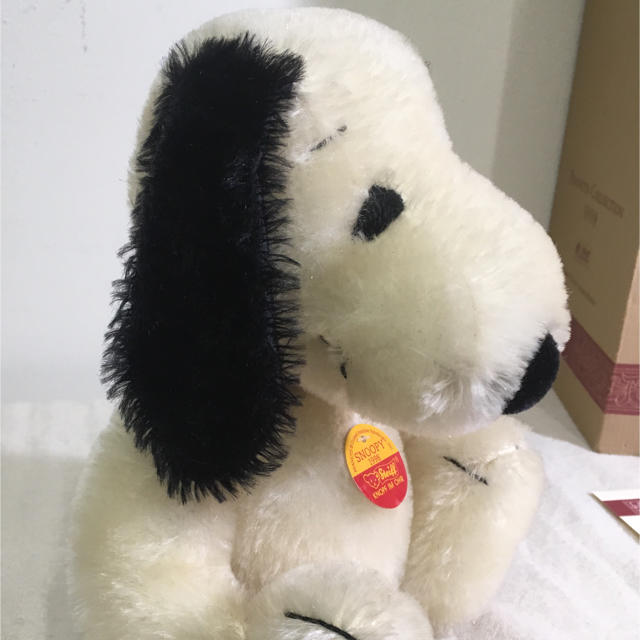 【kazuto様専用】Steiff ☆ SNOOPY 限定 エンタメ/ホビーのおもちゃ/ぬいぐるみ(ぬいぐるみ)の商品写真