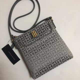 トミーヒルフィガー(TOMMY HILFIGER)の【新品】TOMMY HILFIGER ショルダーバッグ グレー(ショルダーバッグ)