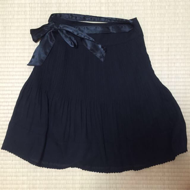 MISCH MASCH(ミッシュマッシュ)の黒のシンプル上品スカート♡ レディースのスカート(ひざ丈スカート)の商品写真