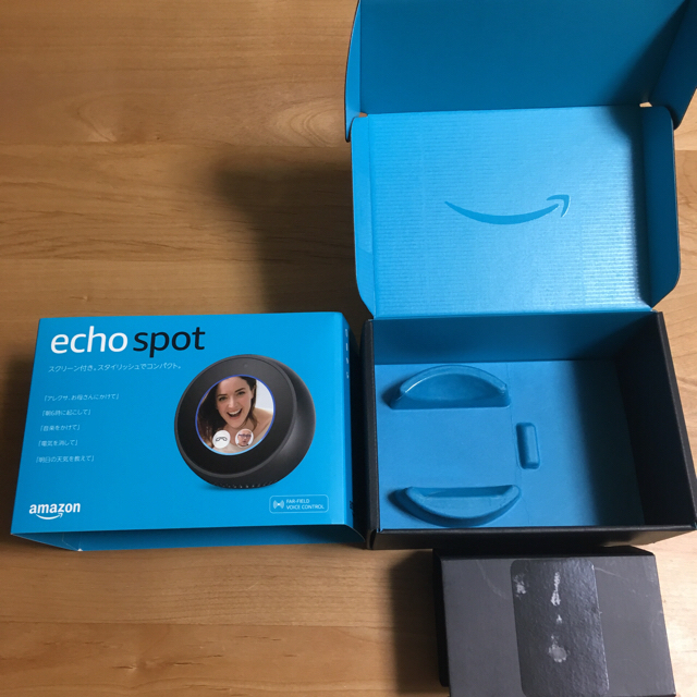 ECHO(エコー)のAmazon Echo Spot エコースポット　 スマホ/家電/カメラのオーディオ機器(スピーカー)の商品写真