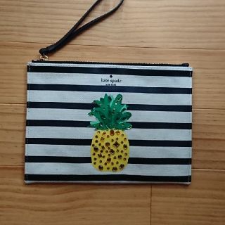 ケイトスペードニューヨーク(kate spade new york)の未使用ケイトスペード☆パイナップル クラッチバッグ(クラッチバッグ)