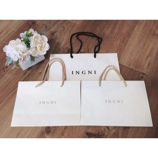 イング(INGNI)の美品 INGNI ショップ袋 紙袋 3枚セット(ショップ袋)