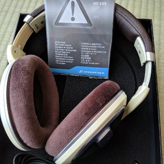 ゼンハイザー(SENNHEISER)のゼンハイザー　HD599 美品(ヘッドフォン/イヤフォン)