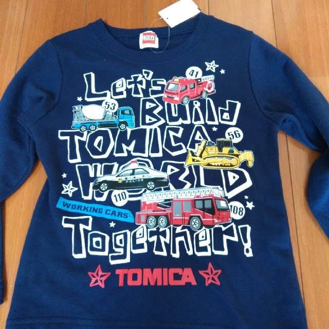Takara Tomy(タカラトミー)のトミカトレーナー キッズ/ベビー/マタニティのキッズ服男の子用(90cm~)(Tシャツ/カットソー)の商品写真