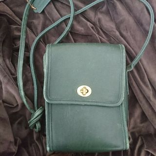 コーチ(COACH) ミニバッグ ショルダーバッグ(レディース)(グリーン