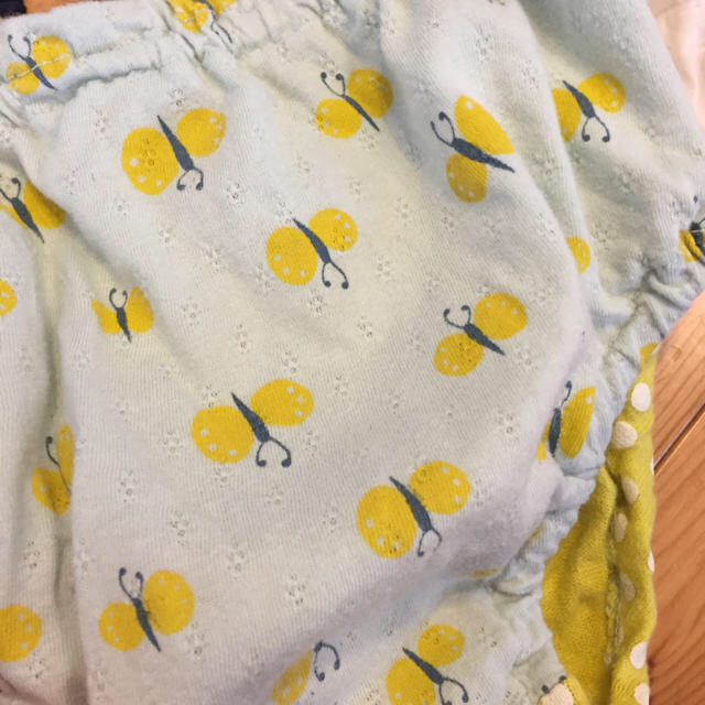 GAP Kids(ギャップキッズ)のベビー ブルマ オーバーパンツ 80〜90 キッズ/ベビー/マタニティのベビー服(~85cm)(パンツ)の商品写真