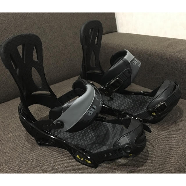 BURTON(バートン)のバートンミッション ビンディング&ボードフラットロッカーセット スポーツ/アウトドアのスノーボード(ボード)の商品写真