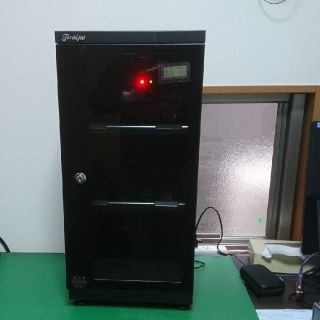 TWAIPO 防湿庫 51L AS-51L (中古)(防湿庫)