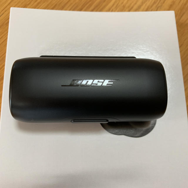 BOSE(ボーズ)のBOSE soundsport free wireless スマホ/家電/カメラのオーディオ機器(ヘッドフォン/イヤフォン)の商品写真