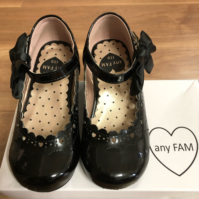 anyFAM(エニィファム)のお値下げ❣️anyFAMキッズ 17.0cmフォーマルシューズ キッズ/ベビー/マタニティのキッズ靴/シューズ(15cm~)(フォーマルシューズ)の商品写真