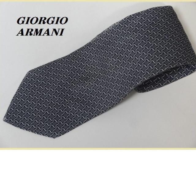 Giorgio Armani(ジョルジオアルマーニ)のジョルジオアルマーニ★【オシャレな総柄】高級ネクタイ★ メンズのファッション小物(ネクタイ)の商品写真