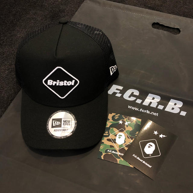 F.C.R.B.(エフシーアールビー)のFCRB 19SS NEWERA EMBLEM MESH CAP メンズの帽子(キャップ)の商品写真