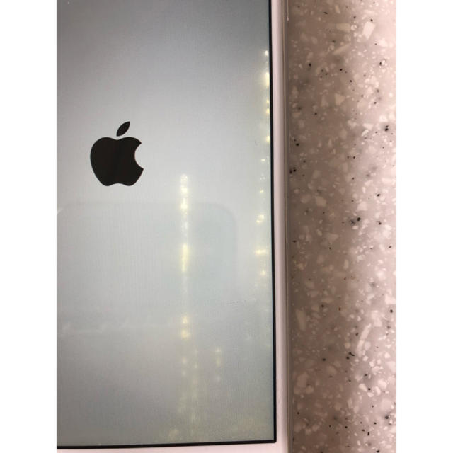iPhone(アイフォーン)のiPhone 6 Silver 64 GB Softbank スマホ/家電/カメラのスマートフォン/携帯電話(スマートフォン本体)の商品写真