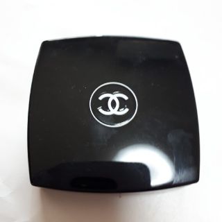 シャネル(CHANEL)のCHANEL　フェイスパウダー(フェイスパウダー)