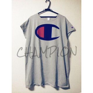 チャンピオン(Champion)のChampion Tシャツワンピ(ミニワンピース)