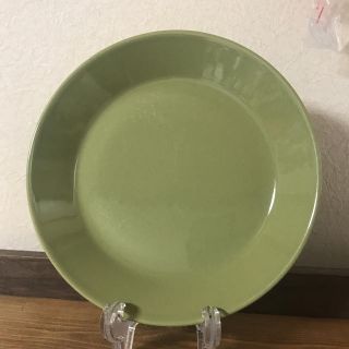 イッタラ(iittala)の廃盤 イッタラ ティーマ  オリーブグリーン 17cm(食器)