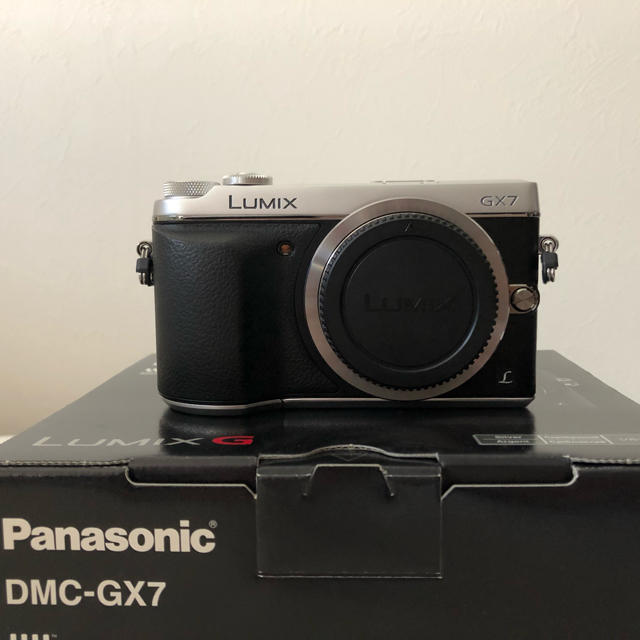 LUMIX DMC-GX7 ボディ シルバーカメラ