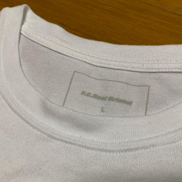 F.C.R.B.(エフシーアールビー)のBristol F.C.R.B PEANUTS SNOOPY TEE 白 L メンズのトップス(Tシャツ/カットソー(半袖/袖なし))の商品写真
