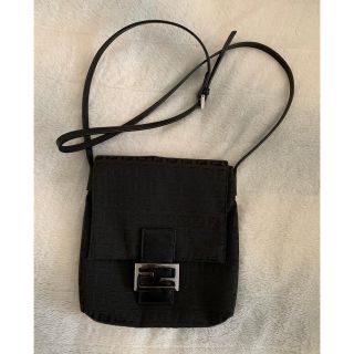 フェンディ(FENDI)のFENDI バック♡(ショルダーバッグ)