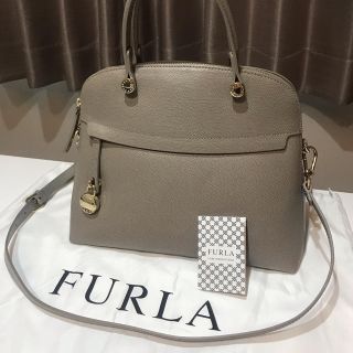 フルラ(Furla)のFURLA新品未使用品パイパーⓂ️サイズ(ショルダーバッグ)