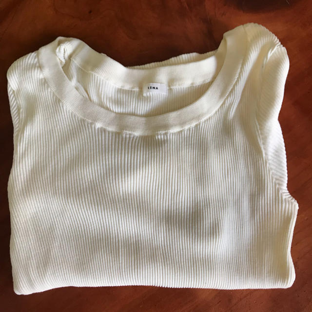 IENA(イエナ)のイエナ 白 カットソー シャツ 半袖 新品 レディースのトップス(カットソー(半袖/袖なし))の商品写真