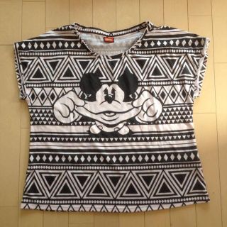 ディズニー(Disney)のミッキー変顔Tシャツ(Tシャツ(半袖/袖なし))